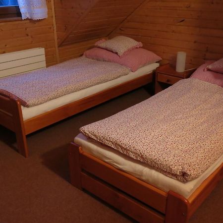 Roubenka U Mlyna Hotell Dasice Exteriör bild