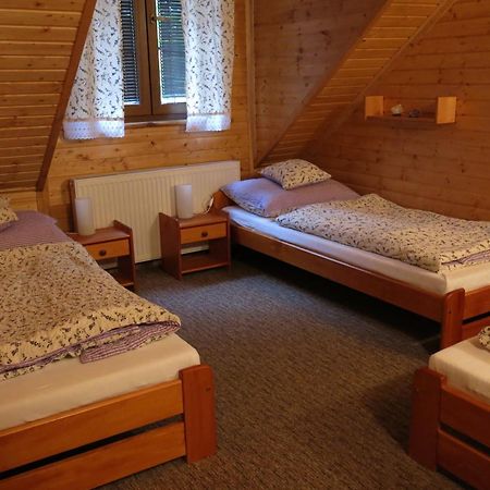 Roubenka U Mlyna Hotell Dasice Exteriör bild